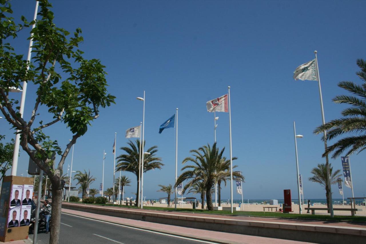 Apartamento Parque 2 Playa De Gandia エクステリア 写真